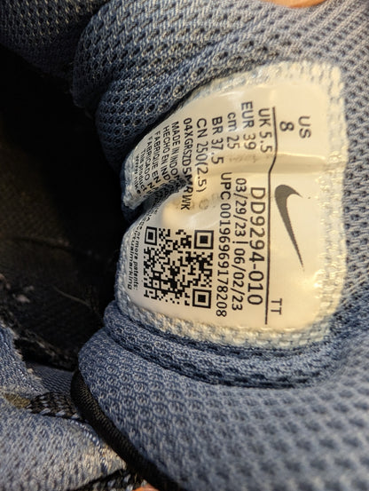 Nike Downshifter 12 Shoes US 8/UK 5.5