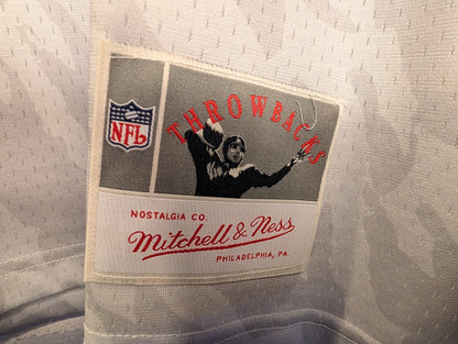 limited edition Trapstar London x Mitchell & Ness Size L Jersey 22 White