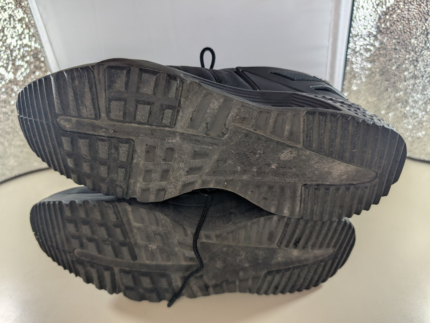 Nike Air Huarache Ultra Triple Black – Size US 10 (Used, Great Condition)