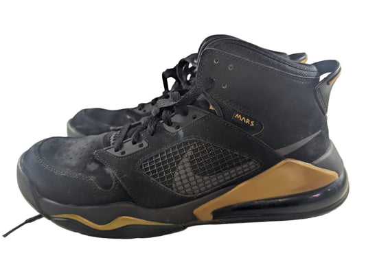 Air Jordan Mars 270 Black/Gold Size US 11